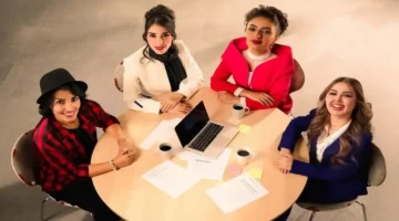 حسب الساعة.. أوقات عرض مسلسل بنات البومب الحلقة الأولى على STC TV والإعادة على روتانا خليجية